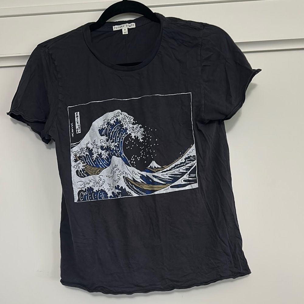 UO Tee